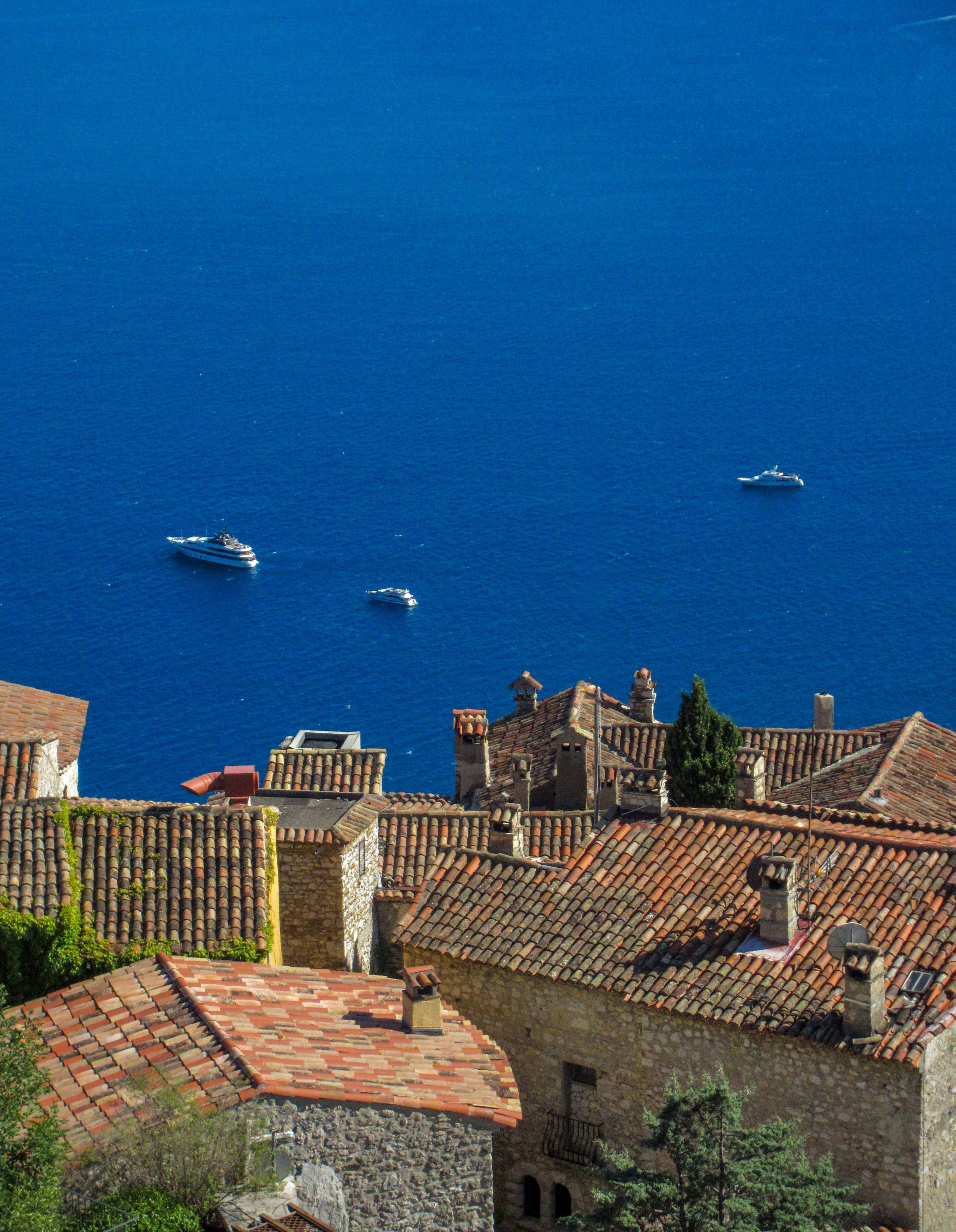 Côte d'Azur Collection